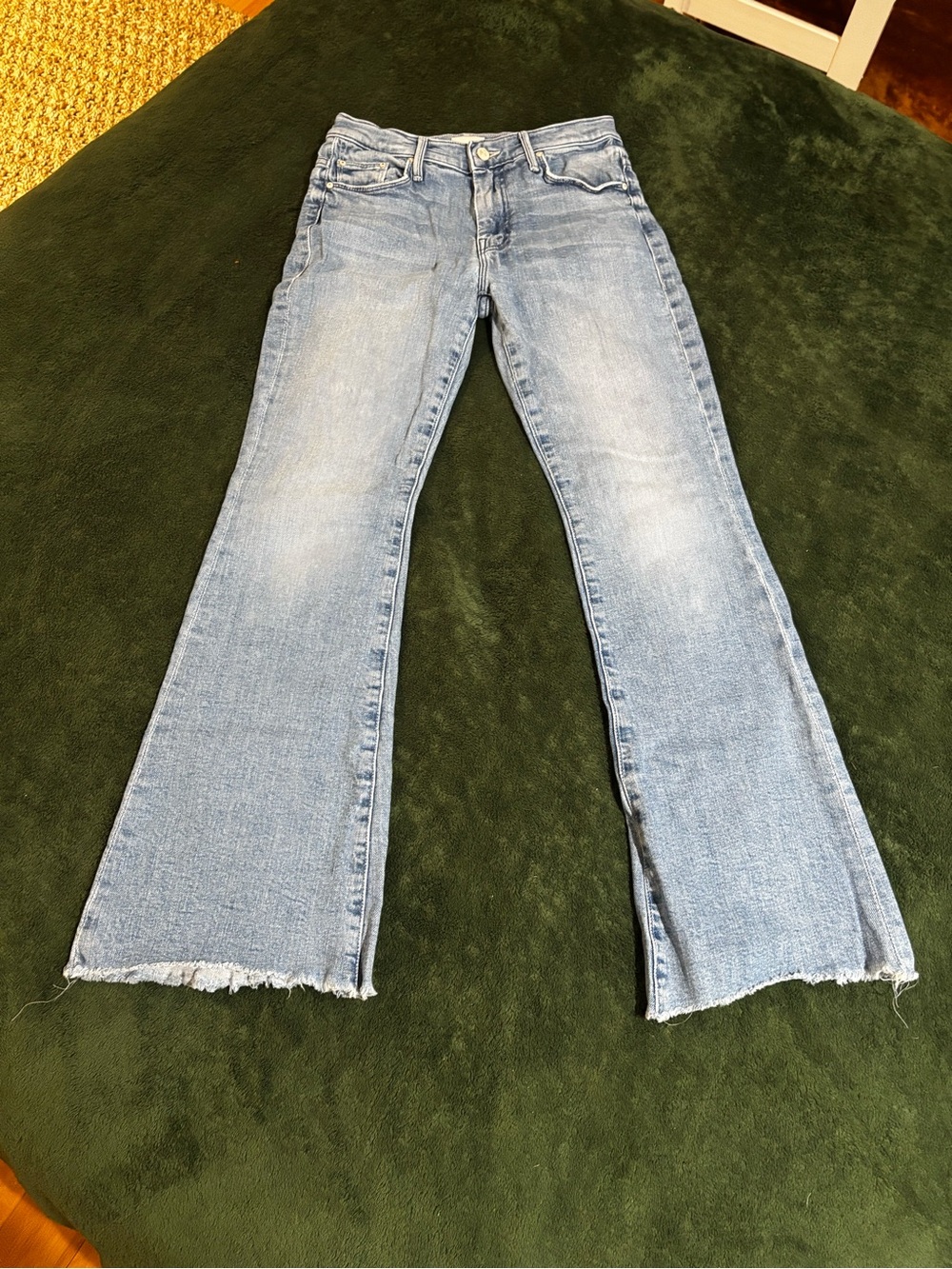 Mother The Weekender Fray Flare Jeans in Blue Waist 27